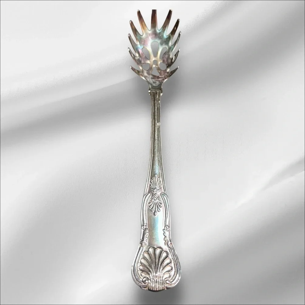 VTG Silver Plated Kings Pattern Pasta Spaghetti Server Made in Hong Kong 10”